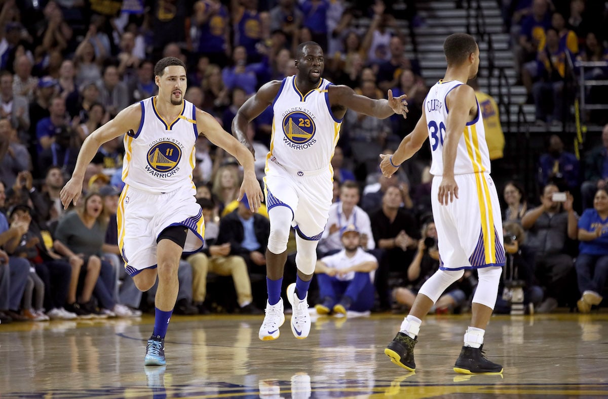 Golden State Warriors'ın draft mahsülü üçlüsü Klay Thompson, Draymond Green ve Steph Curry.