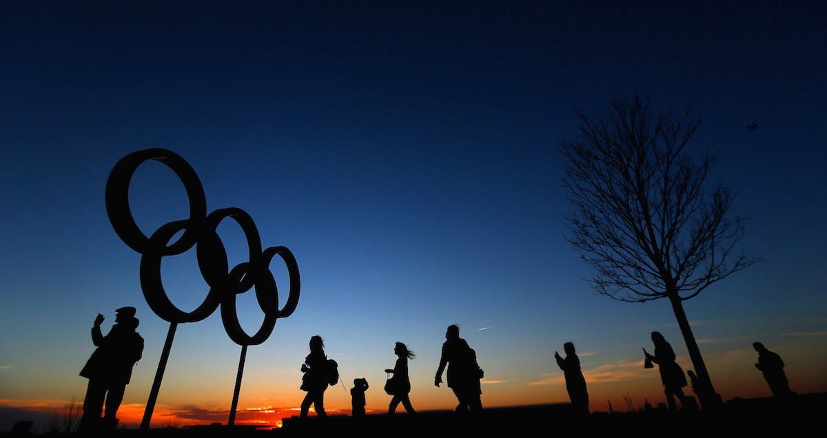 https://eski.socratesdergi.com/wp-content/uploads/2015/08/olympicrings1.jpg