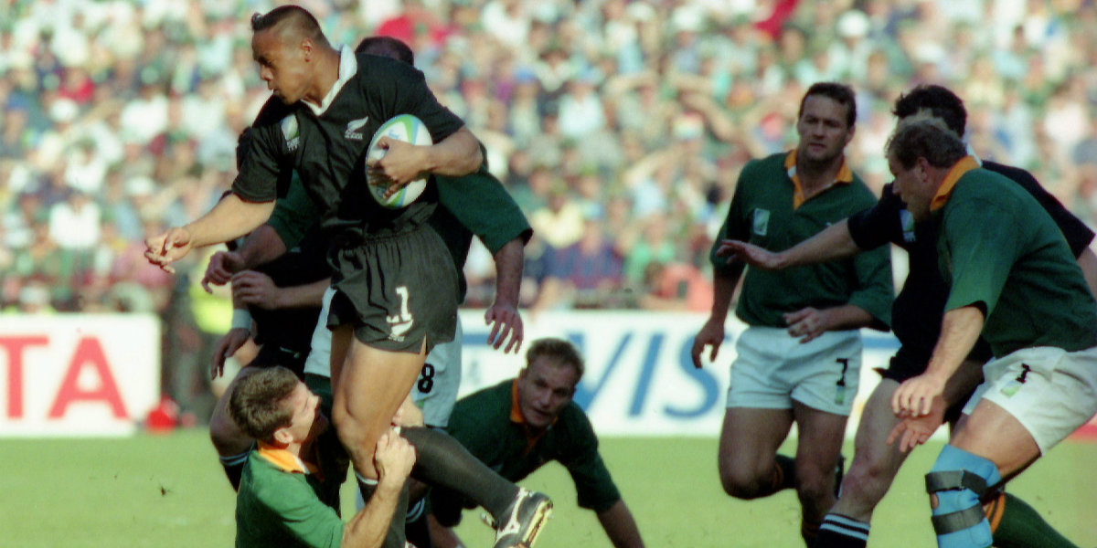 https://eski.socratesdergi.com/wp-content/uploads/2015/09/jonah-lomu.jpg