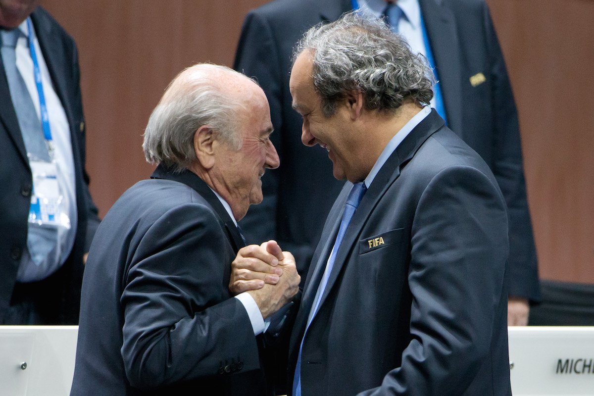 https://eski.socratesdergi.com/wp-content/uploads/2015/10/blatter-platini.jpg