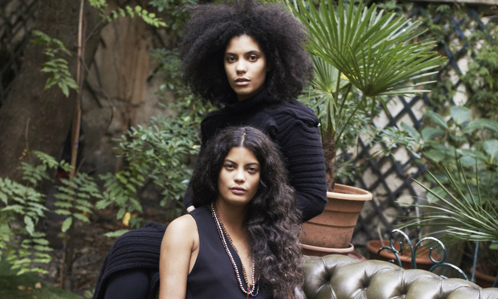 https://eski.socratesdergi.com/wp-content/uploads/2017/05/Ibeyi.jpg