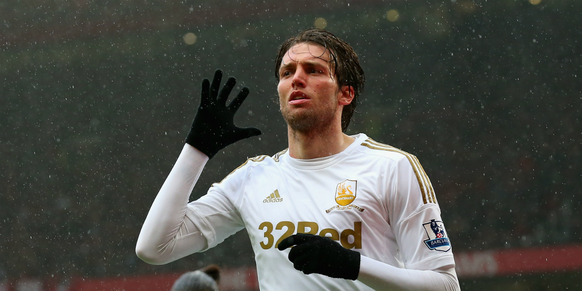 https://eski.socratesdergi.com/wp-content/uploads/2017/07/Michu-Swansea-City.jpg