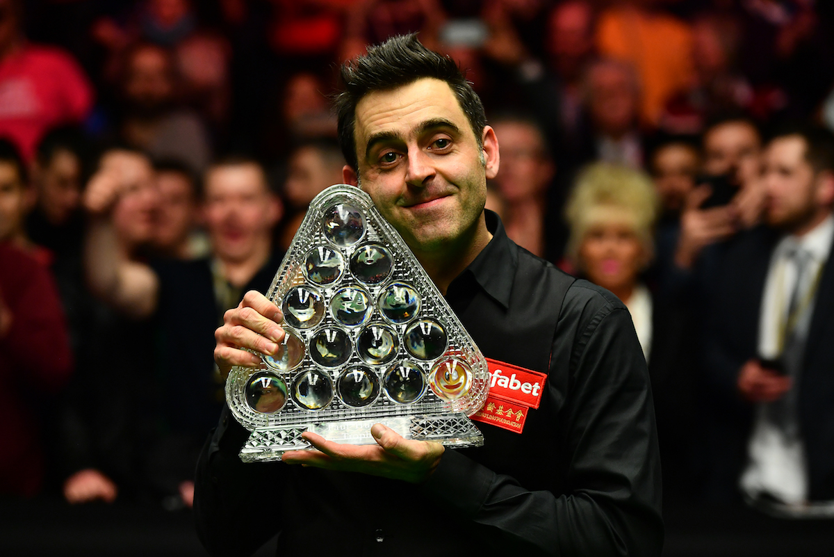 https://eski.socratesdergi.com/wp-content/uploads/2018/01/Ronnie-OSullivan-şampiyon.jpg