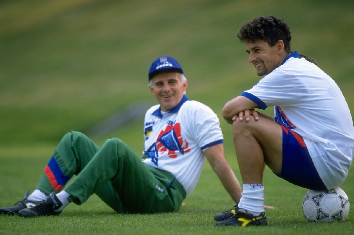 https://eski.socratesdergi.com/wp-content/uploads/2018/03/Arrigo-Sacchi-Roberto-Baggio.jpg