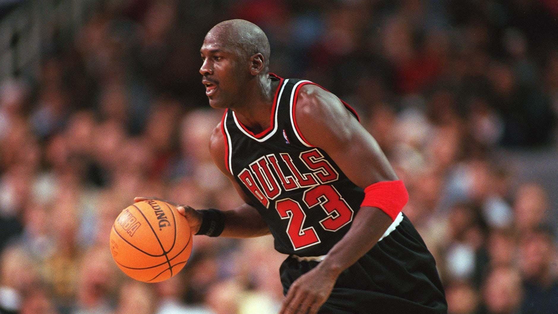 https://eski.socratesdergi.com/wp-content/uploads/2020/04/michael-jordan.jpg